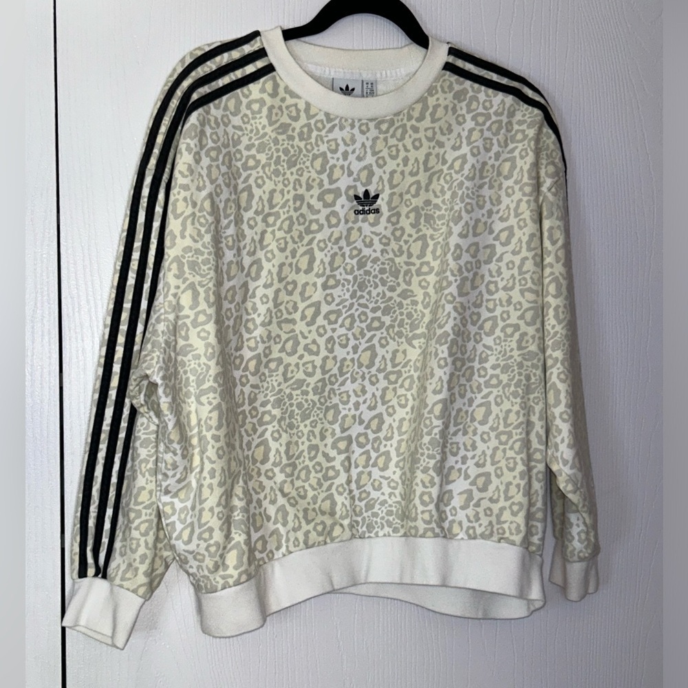 NWOT adidas leopard print long sleeve sweat shirt